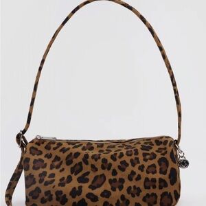 BAGGU Leopard Print Loaf Shoulder Bag